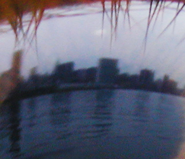 Skyline II · 2004, Lambda Print, 83 × 93,2 cm